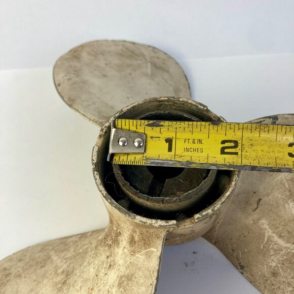 Vintage Outboard Motor Propeller 9" Prop OMC? Johnson Evinrude - Picture 5 of 5